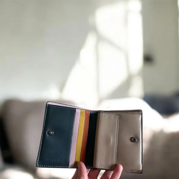 Coach 89311 Small Snap Wallet With Colorblock Interior Pine Green Multi - Picture 3 of 10